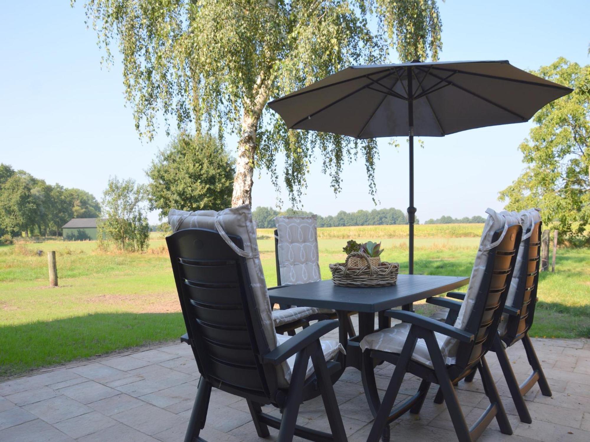 Authentic Holiday Home With View Geesteren  Exterior photo